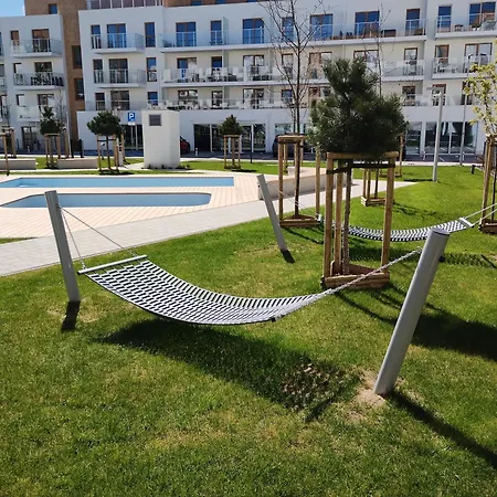 Nadmorskie Kaszuby - Baseny, Sauny, Jacuzzi, Sala Zabaw, Garaz, Do Plazy 450m Plaskie Dojscie Apartment Jastrzębia Góra