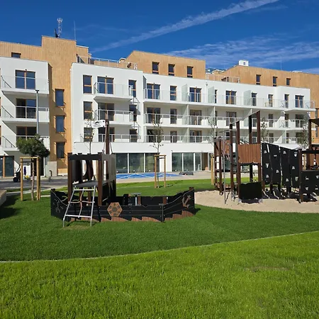 Apartment Nadmorskie Kaszuby - Baseny, Sauny, Jacuzzi, Sala Zabaw, Garaz, Do Plazy 450m Plaskie Dojscie *